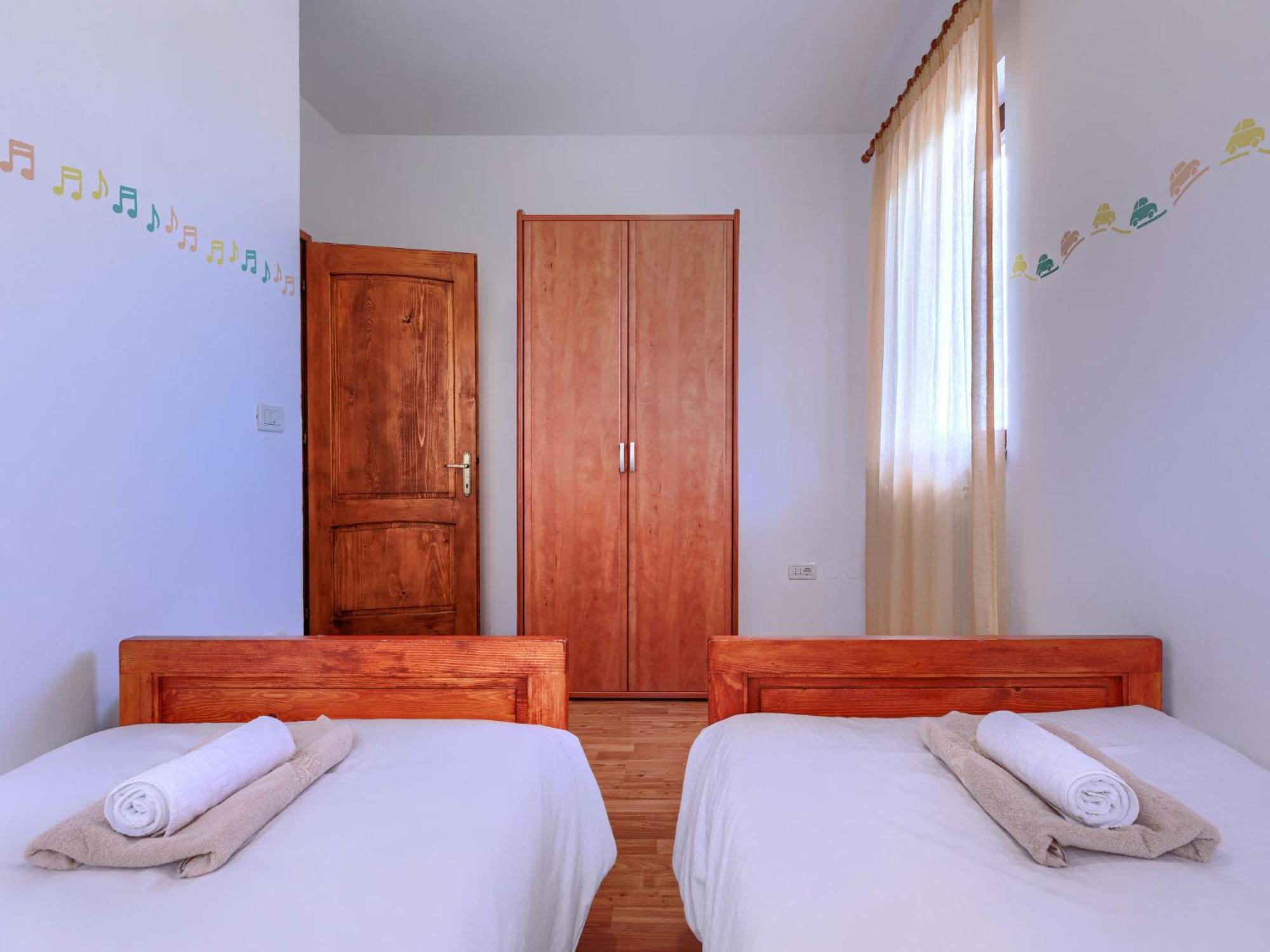 Apartment Ivan & Tina - Roj456 By Interhome กานฟานาร์ ภายนอก รูปภาพ